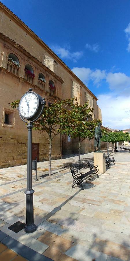 Apartamento ENTREVIÑAS en el corazón de La Rioja Fuenmayor Exterior foto